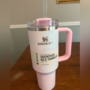 Brand New Stanley 40 oz Pink Water Color Tulle Target Exclusive